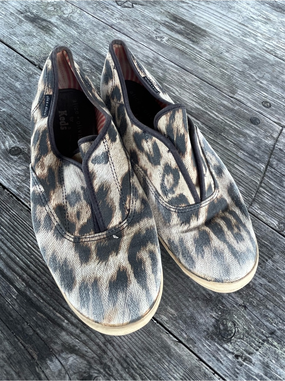 Keds x Alice + Olivia Women's Leopard Slip-On Shoes in Beige/Gray Sz 8